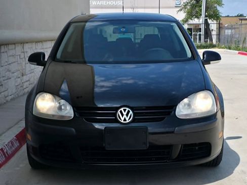Used 2009 Volkswagen Rabbit S image 7