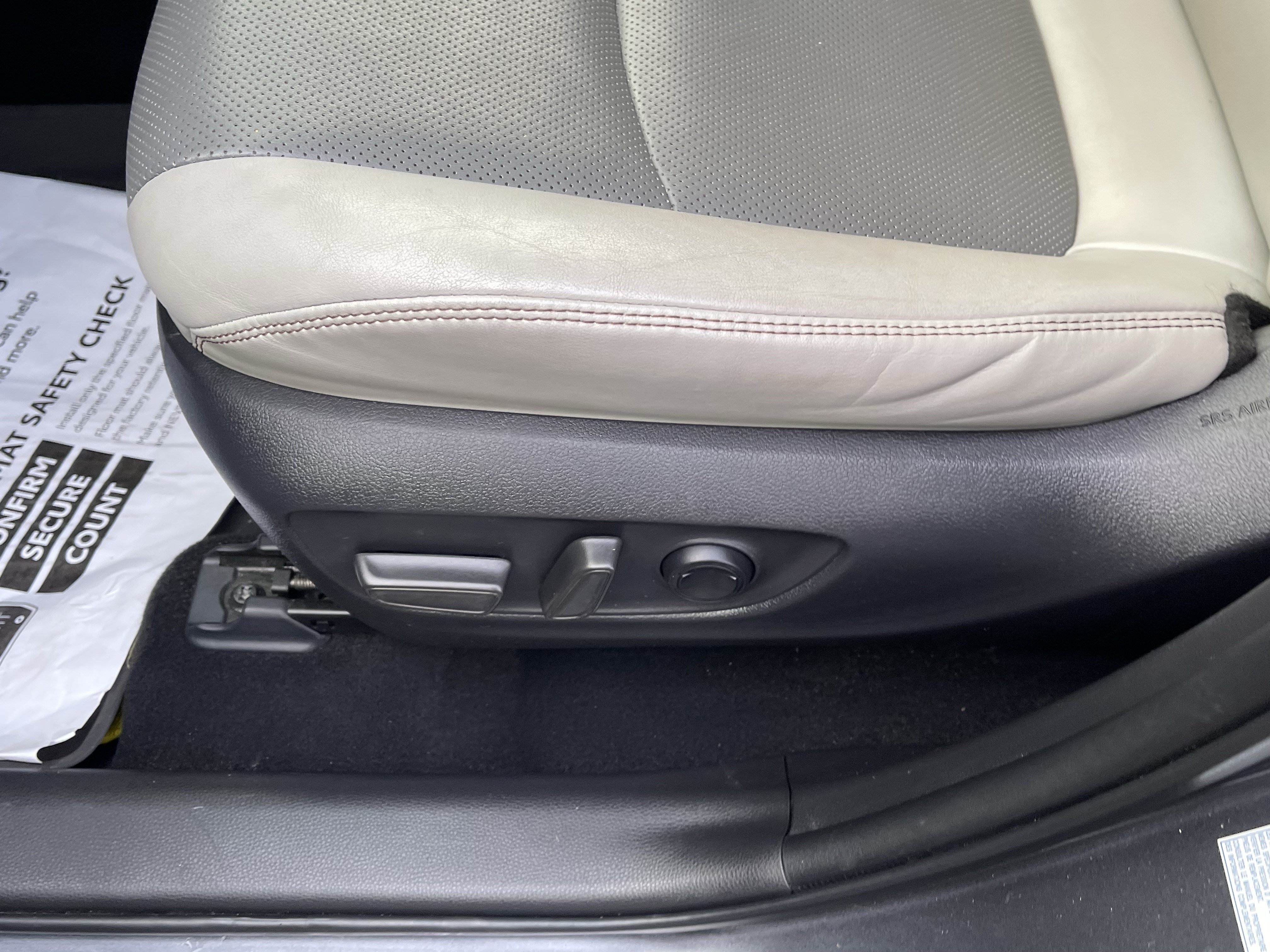 Certified 2021 Toyota RAV4 Limited AWD/4WD image 18