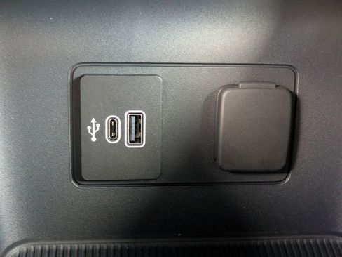 New 2026 Ford Explorer ST-Line w/ ST-Line Street Pack image 26