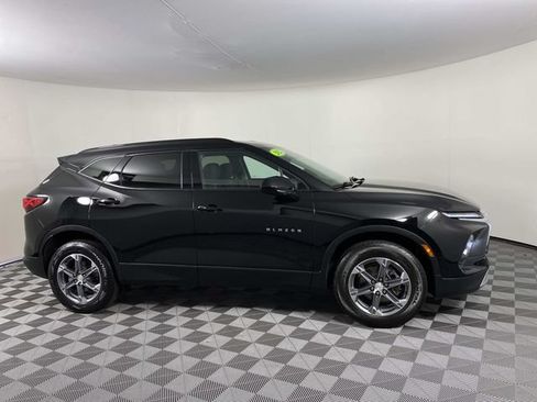 Used 2023 Chevrolet Blazer LT w/ Convenience Package AWD/4WD image 10