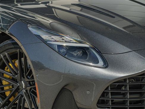 New 2025 Aston Martin DB12 Coupe image 13