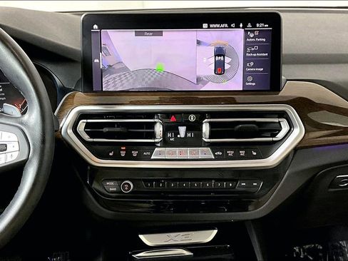 Used 2023 BMW X3 sDrive30i w/ Premium Package image 6