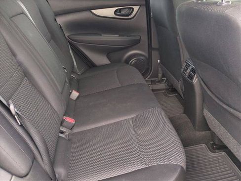 Used 2020 Nissan Rogue Sport S FWD image 19