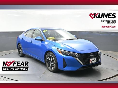Used 2024 Nissan Sentra SV FWD image 1