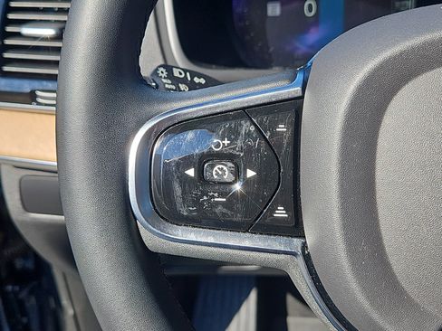 Used 2023 Volvo XC90 B6 Plus w/ Protection Package Premier image 19