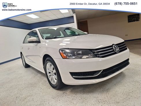 Used 2015 Volkswagen Passat 1.8T Wolfsburg Edition FWD image 37