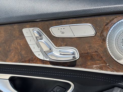 Used 2015 Mercedes-Benz C 300 4MATIC Sedan image 20