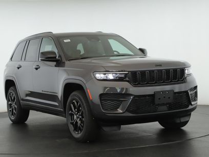 New 2025 Jeep Grand Cherokee Altitude