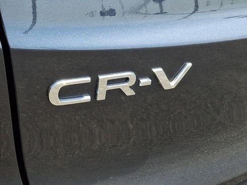 Used 2024 Honda CR-V LX image 29