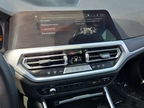 Used 2022 BMW 330i Sedan w/ Driving Assistance Package RWD image 26
