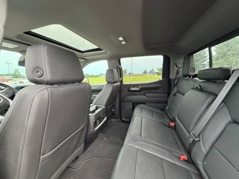 Used 2024 GMC Sierra 1500 SLT w/ SLT Premium Plus Package AWD/4WD image 10
