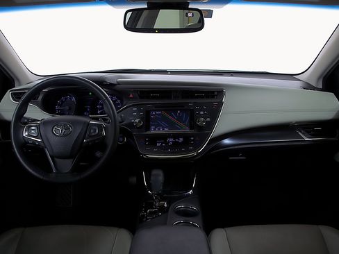 Used 2017 Toyota Avalon XLE Premium FWD image 25