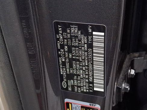 Certified 2023 Genesis GV80 2.5T image 26