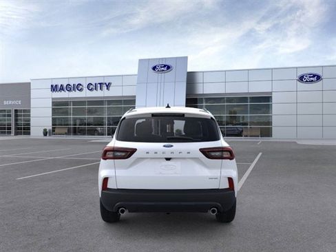 New 2026 Ford Escape ST-Line w/ Cold Weather Package AWD/4WD image 5