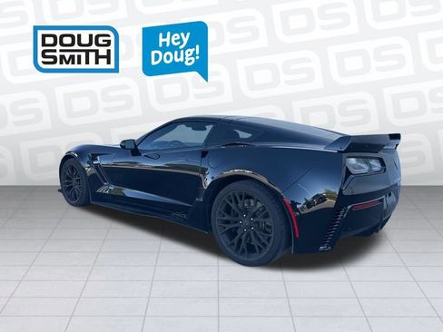 Used 2018 Chevrolet Corvette Z06 RWD image 4