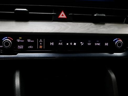 Used 2023 Kia Sportage X-Pro image 32