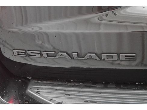 Used 2023 Cadillac Escalade Sport Platinum w/ LPO, ONYX Package AWD/4WD image 73