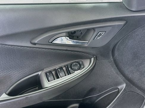 Used 2023 Chevrolet Malibu LT FWD image 17