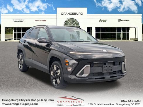 Used 2024 Hyundai Kona SEL AWD/4WD image 1