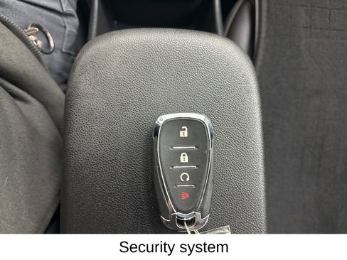 Used 2025 Chevrolet Trax ACTIV w/ Driver Confidence Package image 36