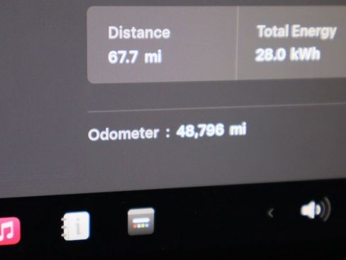 Used 2023 Tesla Model 3 Performance image 38