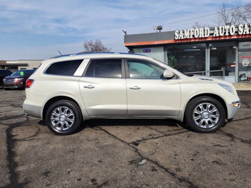 Used 2012 Buick Enclave Premium image 8