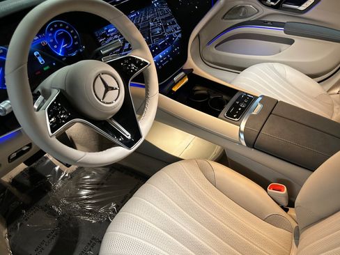 New 2026 Mercedes-Benz EQS 450+ 4MATIC Sedan image 9