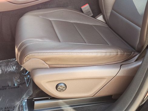 Used 2023 Mercedes-Benz GLS 450 4MATIC image 20