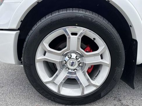 Used 2011 Ford F150 Lariat Limited AWD/4WD image 9