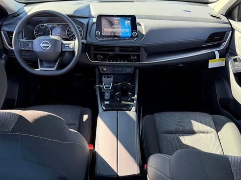 New 2026 Nissan Rogue SV FWD image 22
