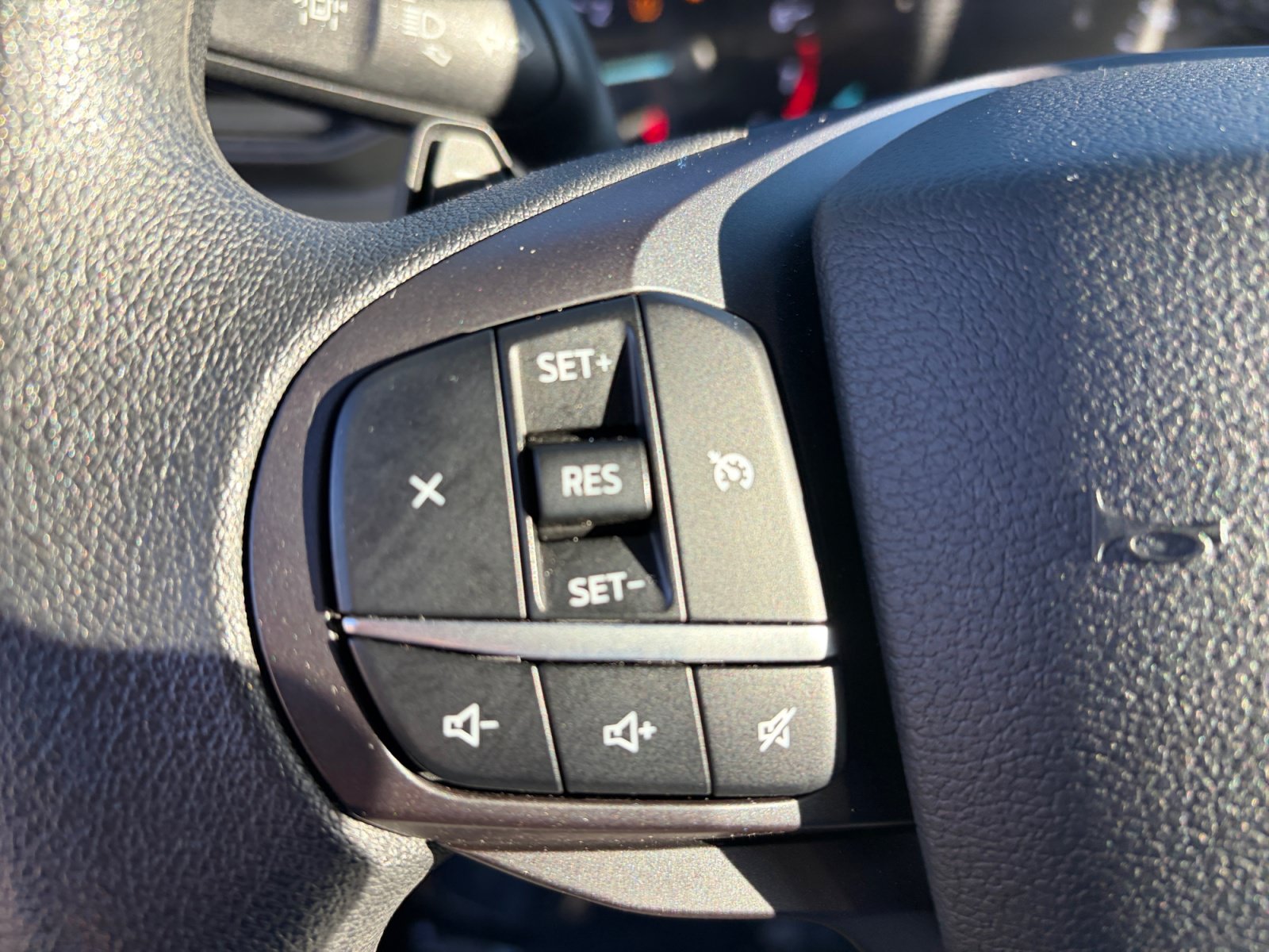 Used 2020 Ford Explorer 4WD image 14