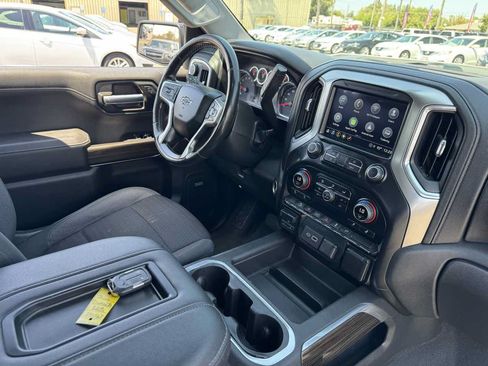 Used 2021 Chevrolet Silverado 1500 RST AWD/4WD image 15