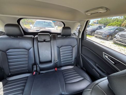 Used 2024 Ford Edge SEL image 37