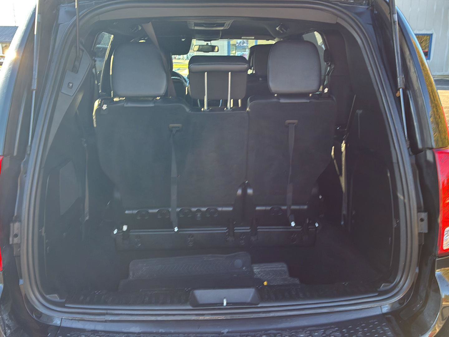 Used 2018 Dodge Grand Caravan GT FWD image 10