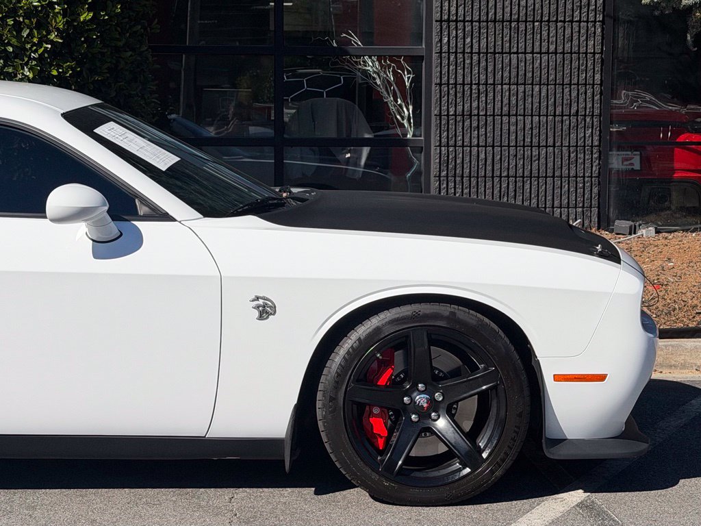 Used 2020 Dodge Challenger SRT Hellcat w/ Plus Package RWD image 23