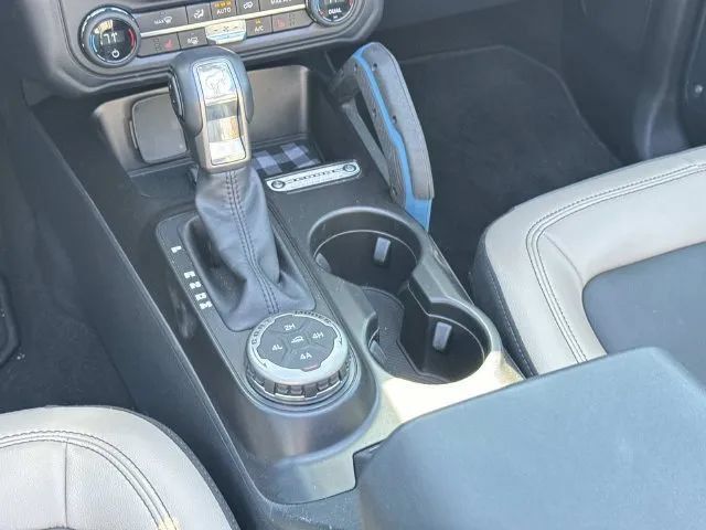 Used 2023 Ford Bronco Wildtrak AWD/4WD image 18