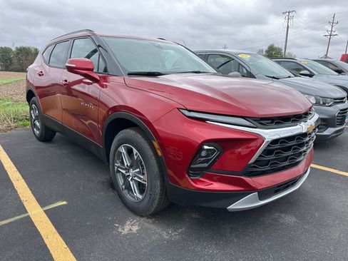 New 2026 Chevrolet Blazer LT AWD/4WD image 2