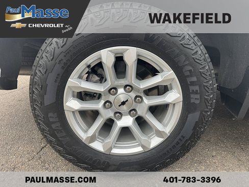 Used 2023 Chevrolet Silverado 1500 RST w/ Z71 Off-Road Package AWD/4WD image 16