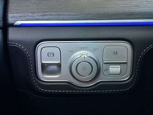 New 2026 Mercedes-Benz GLS 63 AMG 4MATIC image 27