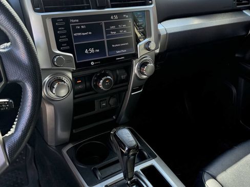 Used 2022 Toyota 4Runner TRD Sport w/ Technology Package AWD/4WD image 12