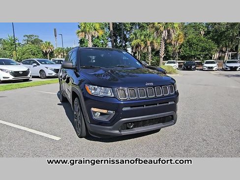 Used 2021 Jeep Compass Latitude w/ Driver Assistance Group FWD image 17