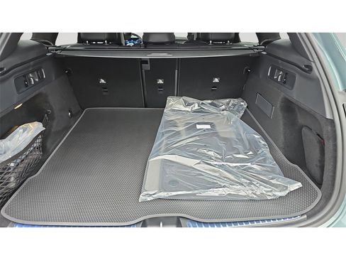 New 2026 Mercedes-Benz GLC 300 4MATIC image 19