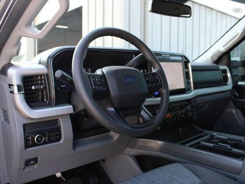 New 2027 Ford F250 XLT w/ XLT Premium Package AWD/4WD image 40