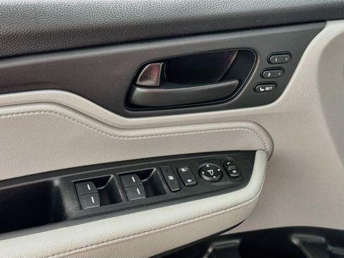 Used 2019 Honda Odyssey EX-L image 20