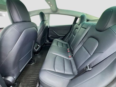 Used 2023 Tesla Model 3 Standard Range RWD image 16