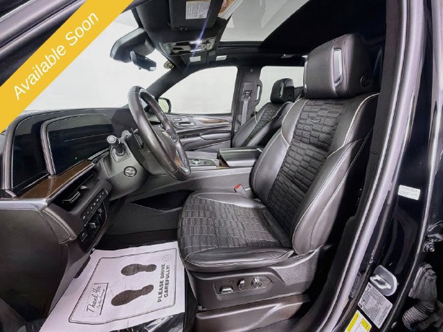 Used 2023 Cadillac Escalade Sport Platinum w/ LPO, ONYX Package AWD/4WD image 21