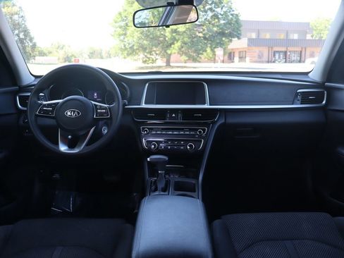 Used 2020 Kia Optima LX FWD image 14