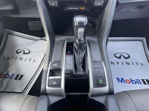 Used 2020 Honda Civic EX-L image 11