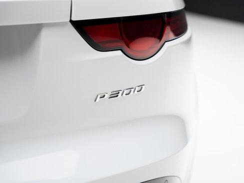 Used 2020 Jaguar F-TYPE Coupe image 31