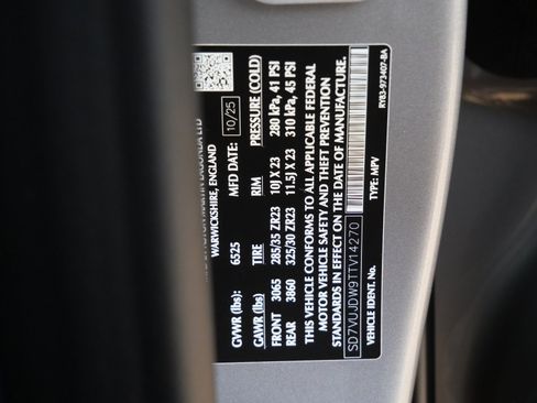 New 2026 Aston Martin DBX 707 image 28